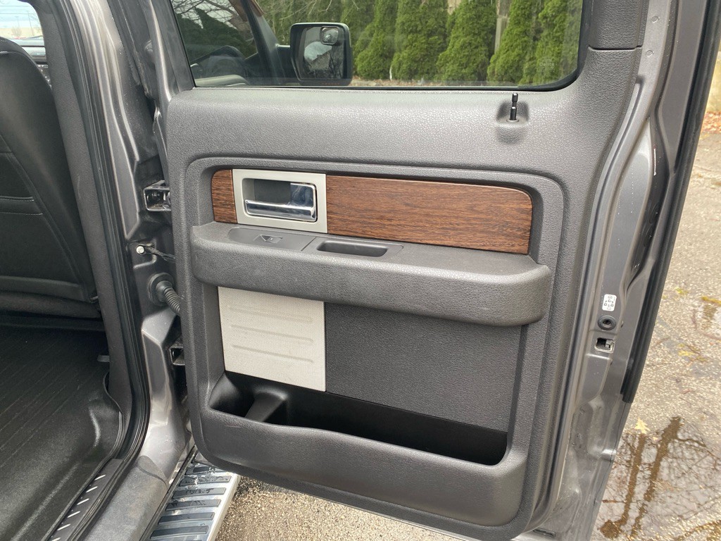 2013 Ford F-150 Image 25