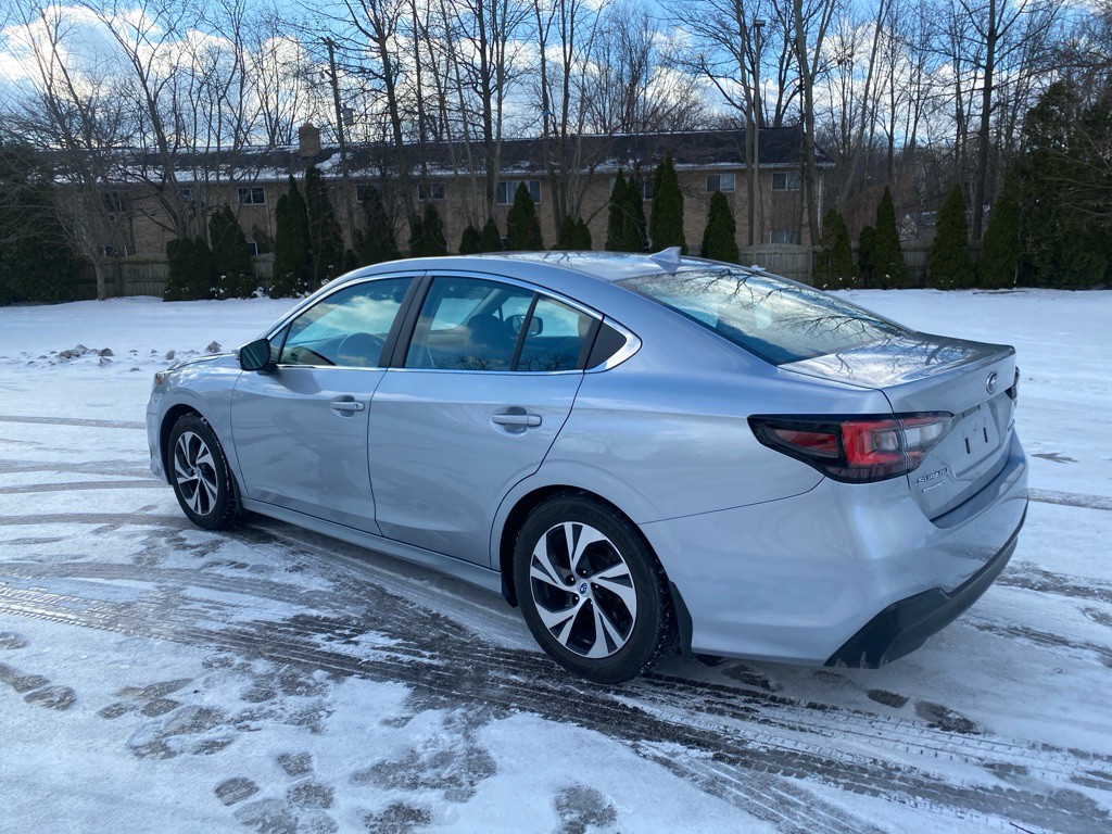 2021 Subaru Legacy Image 3