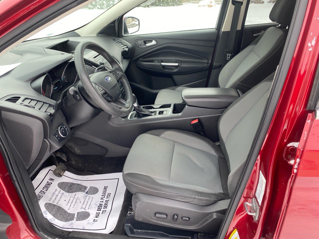 2017 Ford Escape Image 9