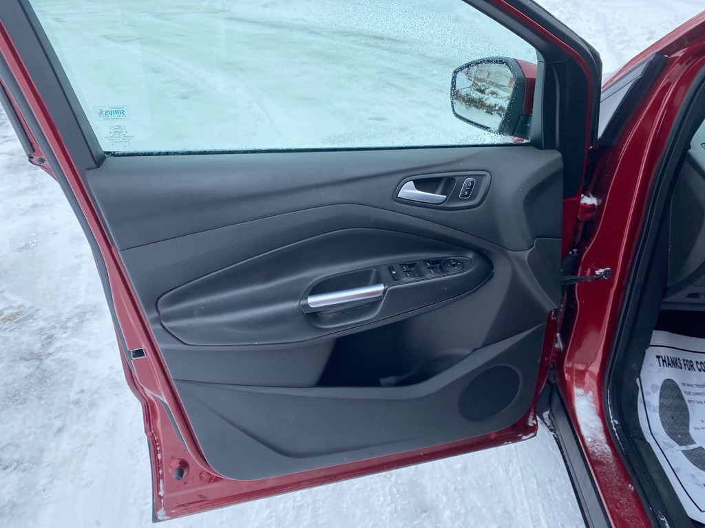 2017 Ford Escape Image 10