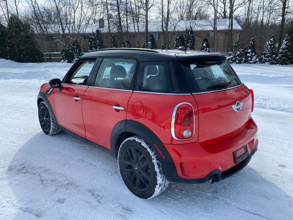 2012 MINI Cooper Image 3