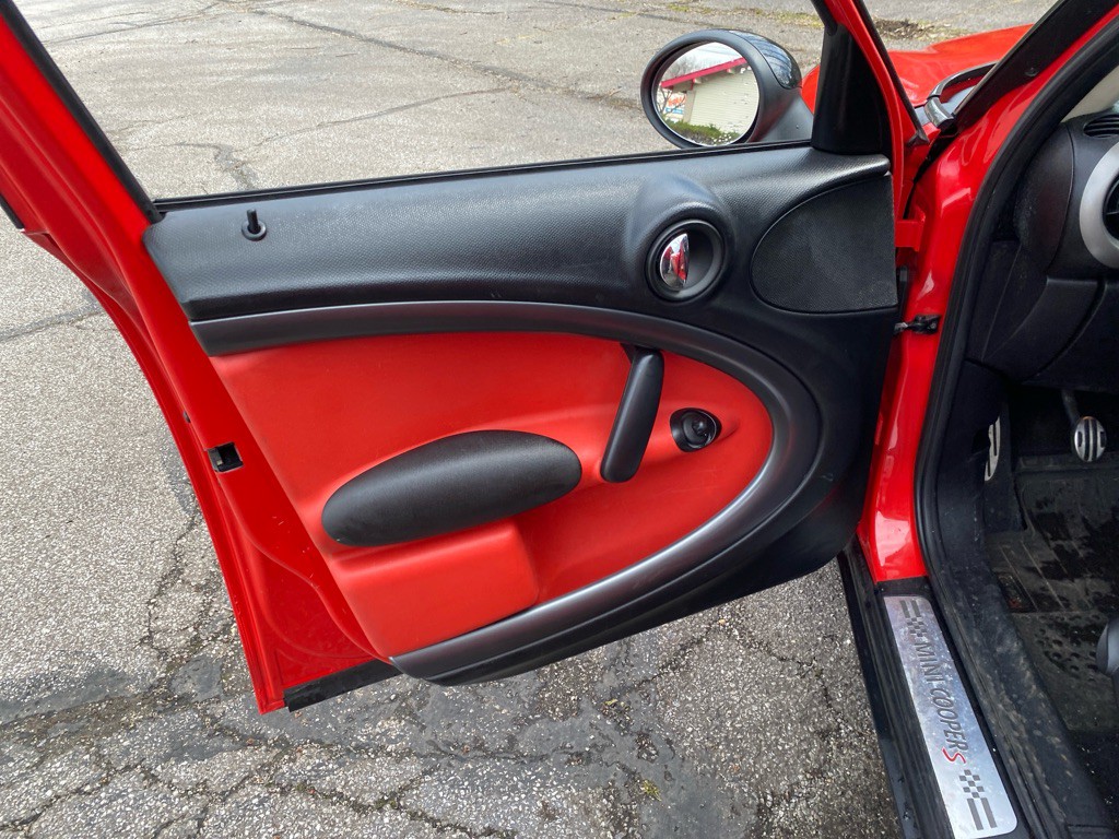 2012 MINI Cooper Image 10