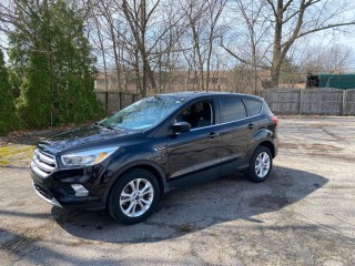 Image for 2019 Ford Escape SE ID: 7169011