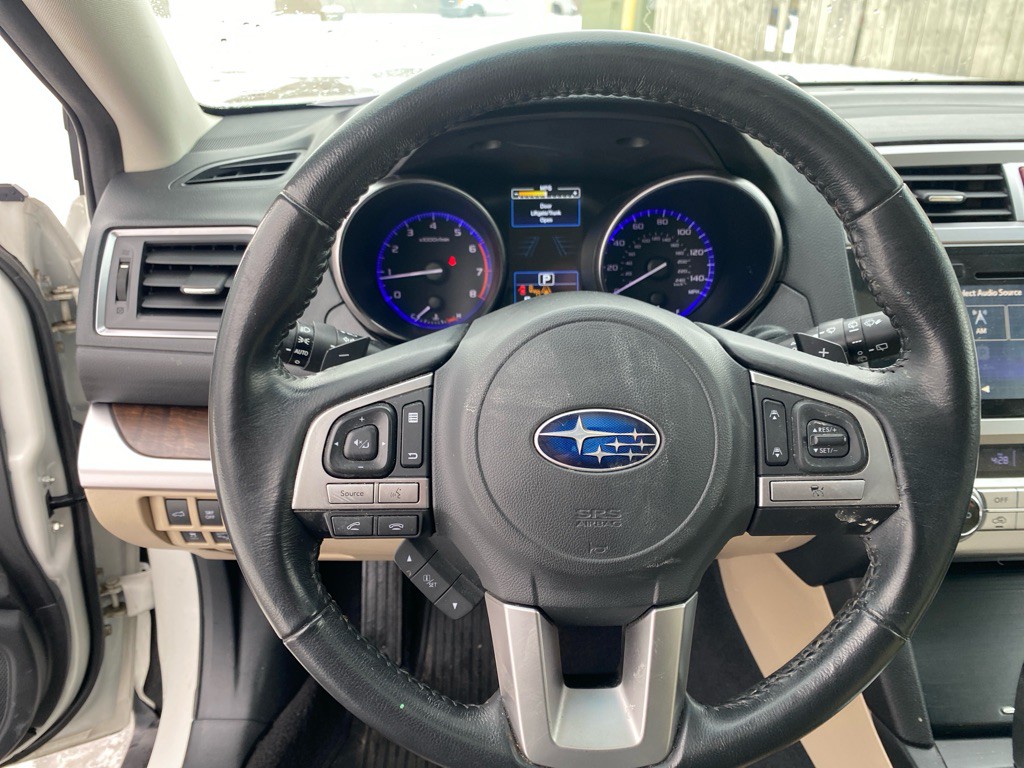 2015 Subaru Outback Image 12