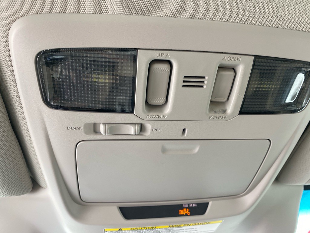 2015 Subaru Outback Image 19