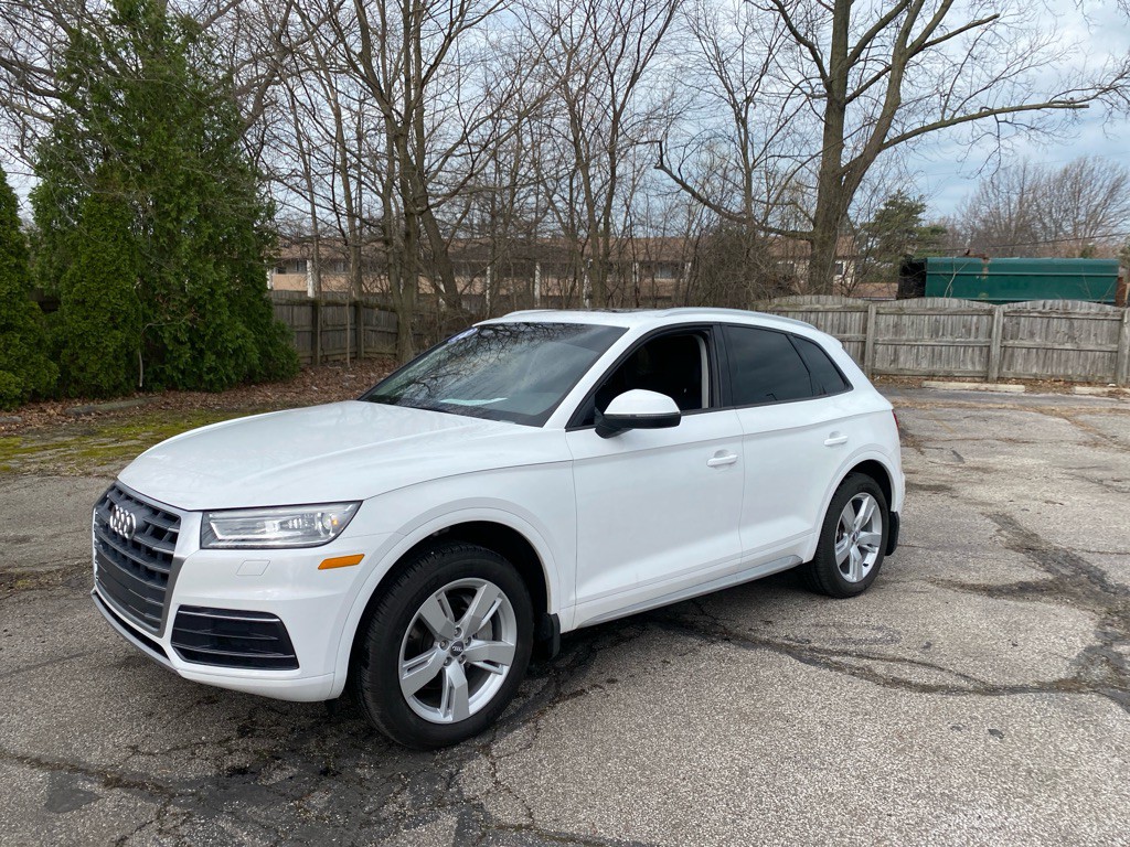 2018 Audi Q5 Image 1