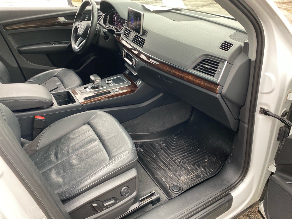2018 Audi Q5 Image 26