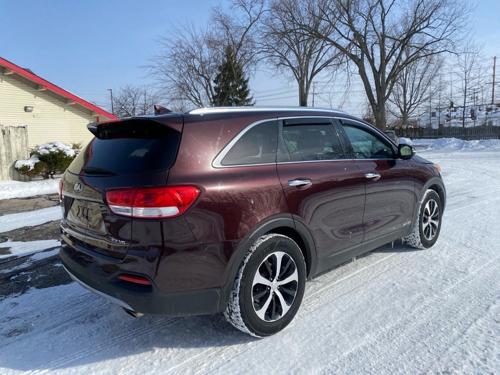 2016 Kia Sorento Image 5