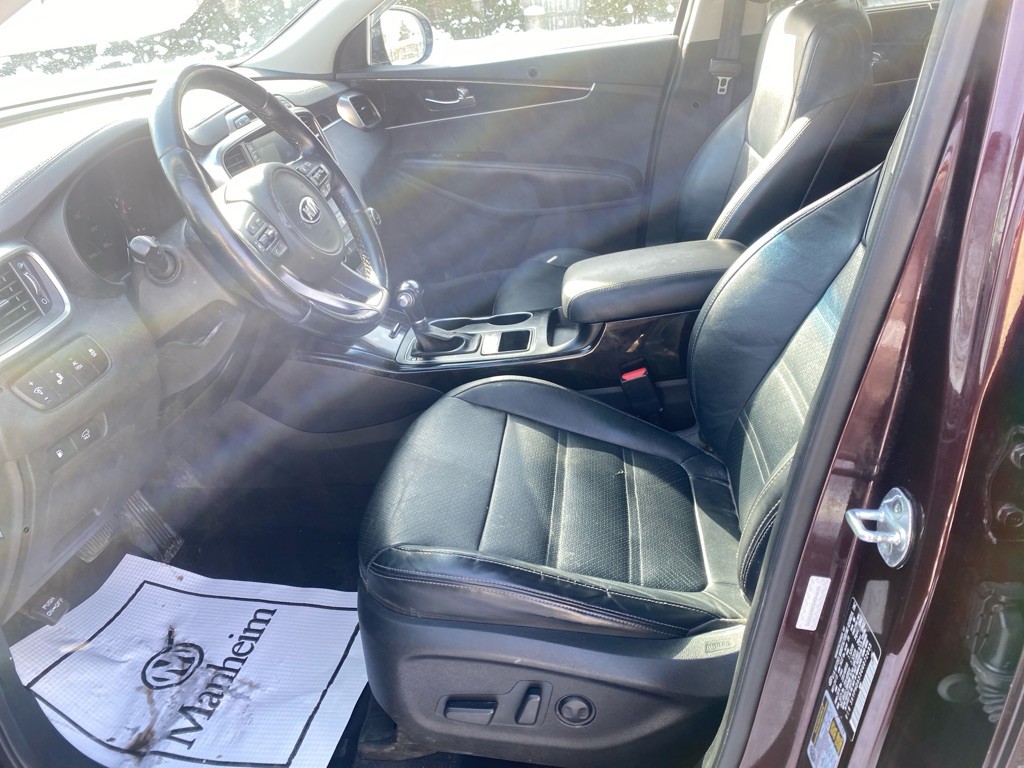 2016 Kia Sorento Image 10