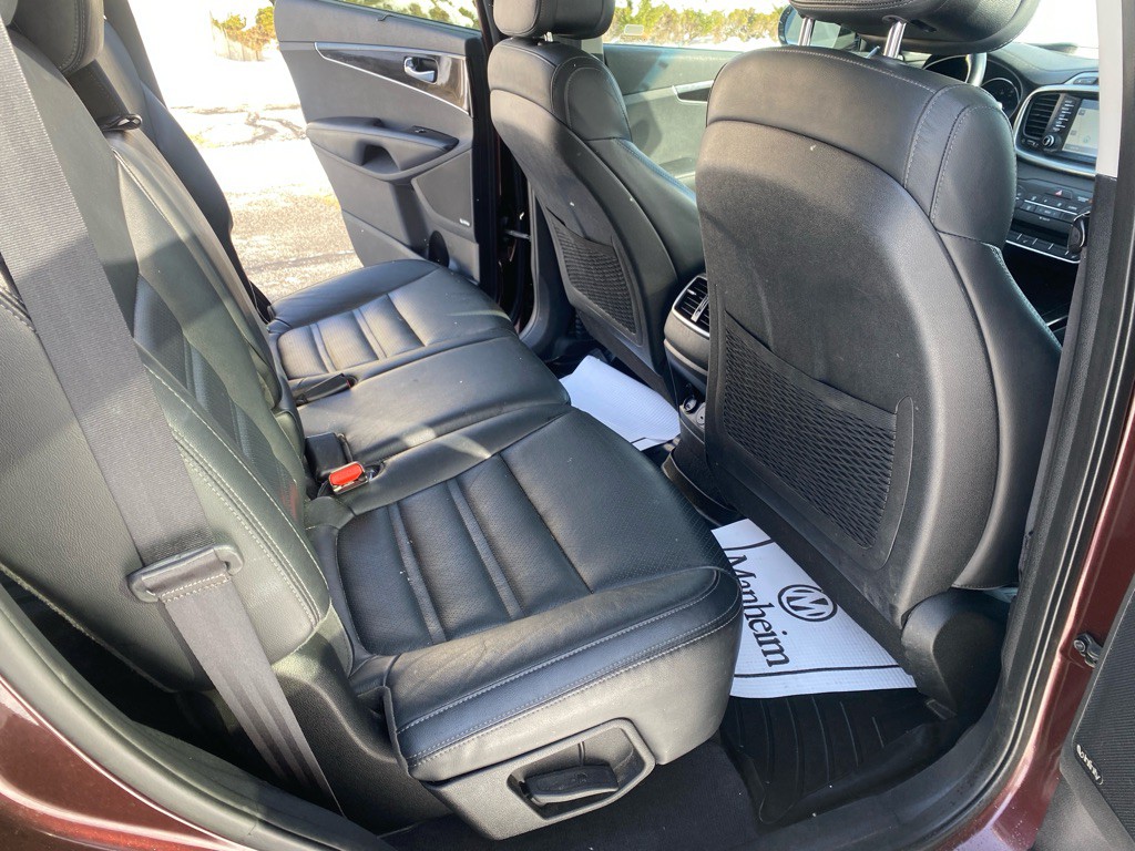 2016 Kia Sorento Image 24