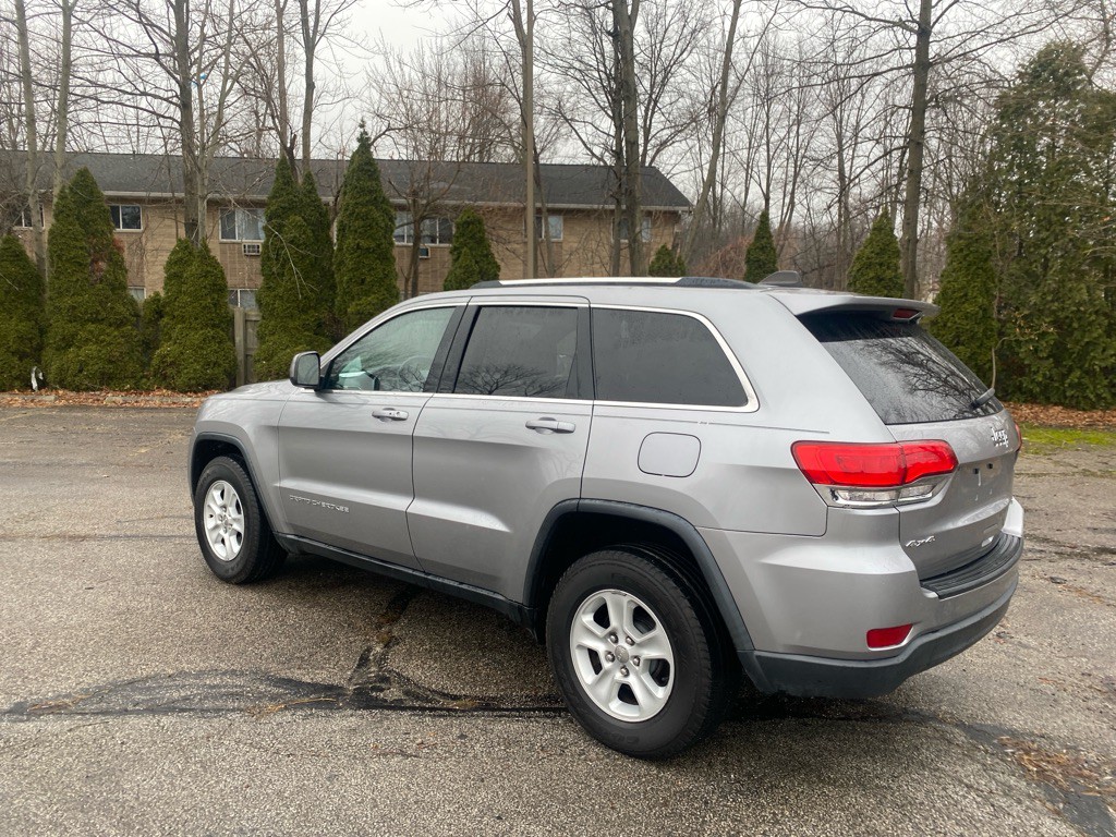 2016 Jeep Grand Cherokee Image 3