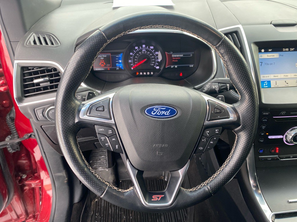 2019 Ford Edge Image 12