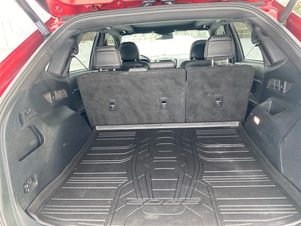 2019 Ford Edge Image 21
