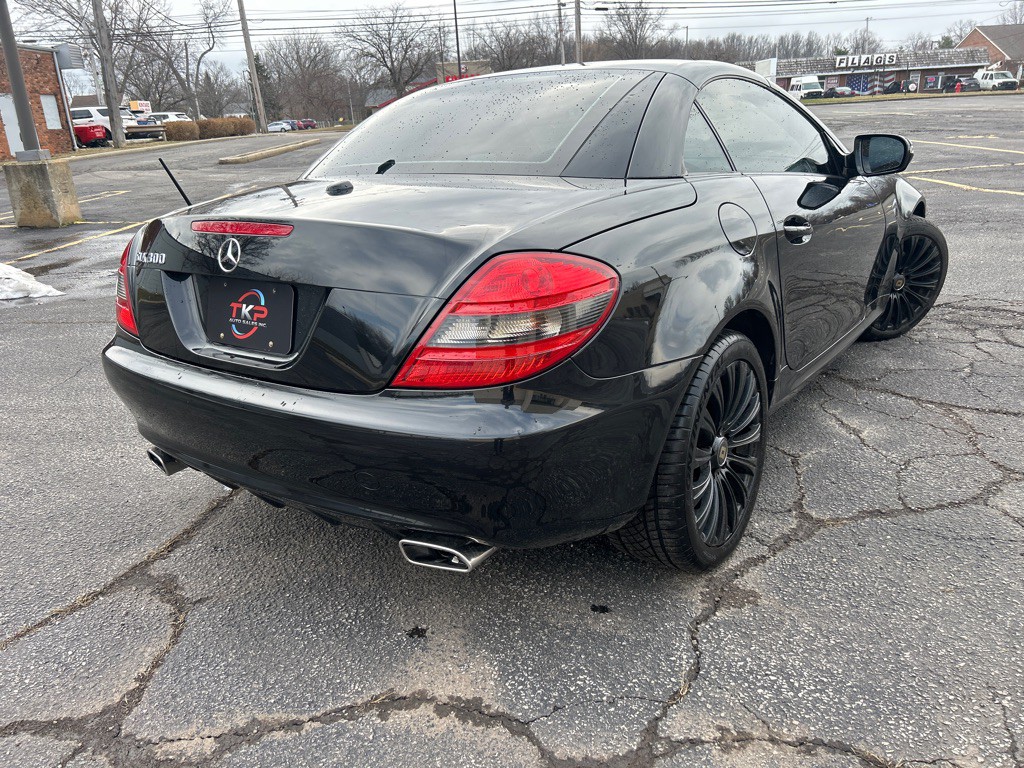 2009 Mercedes-Benz SLK-Class Image 7