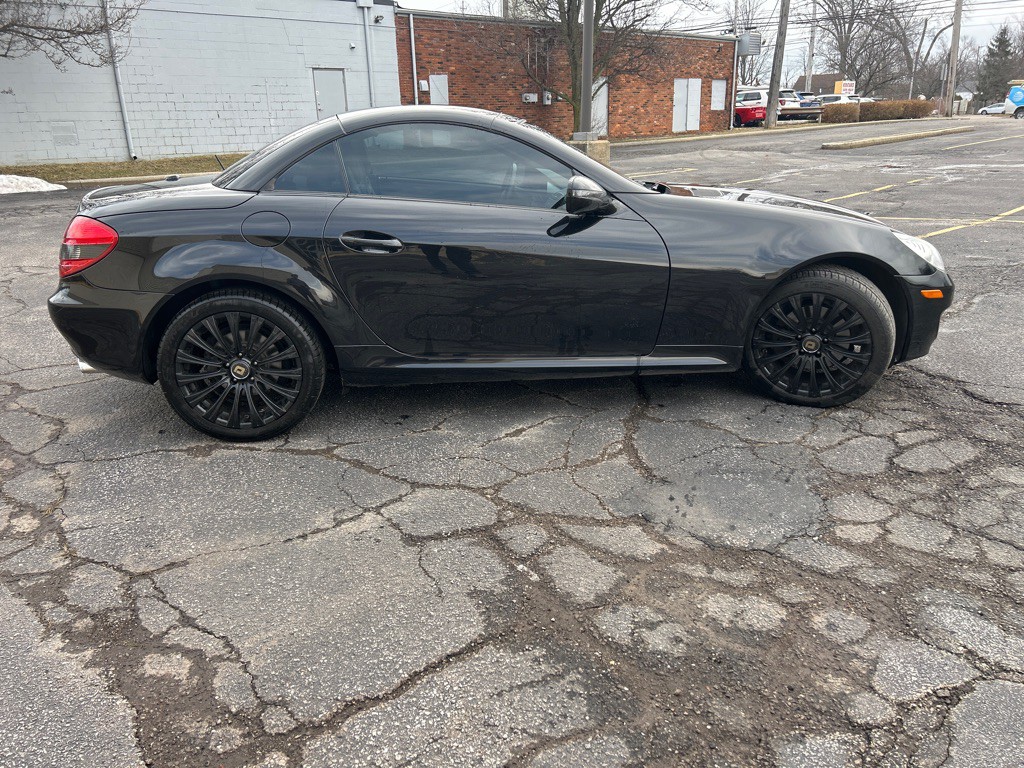 2009 Mercedes-Benz SLK-Class Image 9