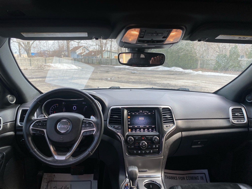 2017 Jeep Grand Cherokee Image 19