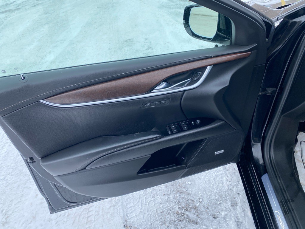 2019 Cadillac XTS Image 10