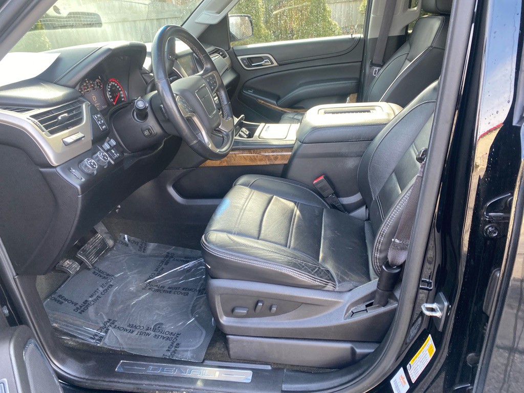 2015 GMC Yukon Image 10