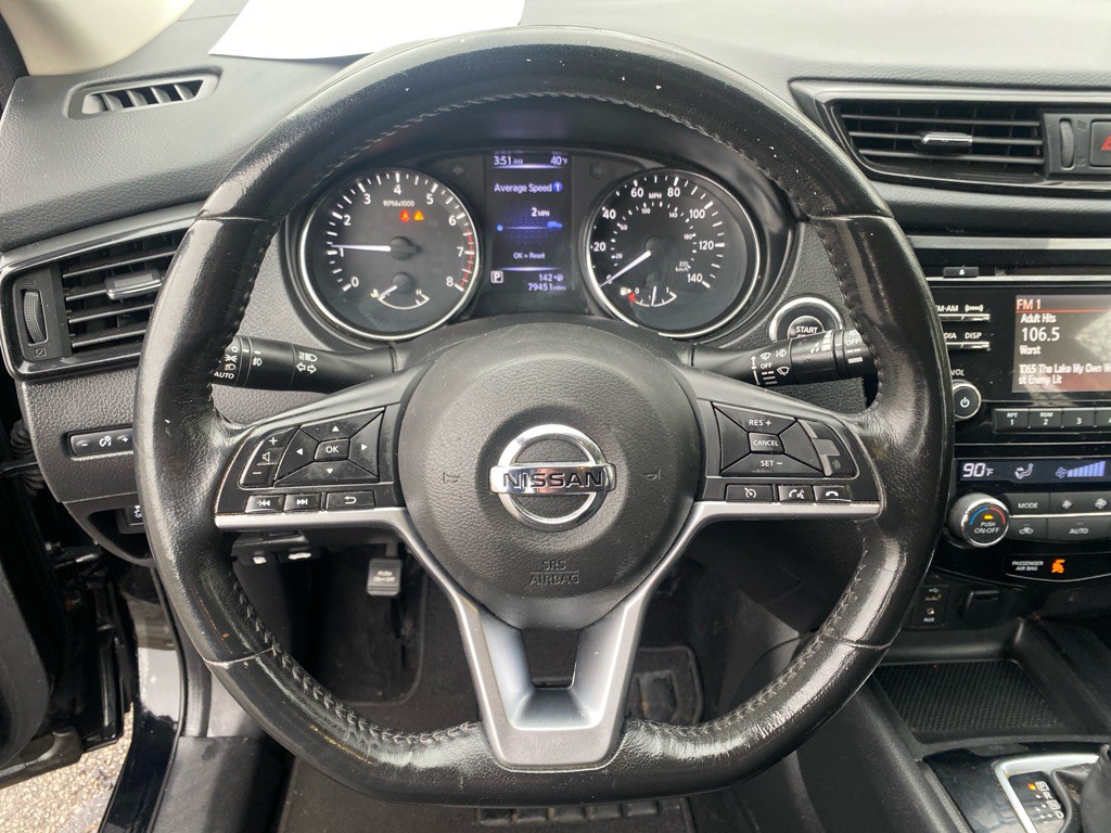 2018 Nissan Rogue Image 12