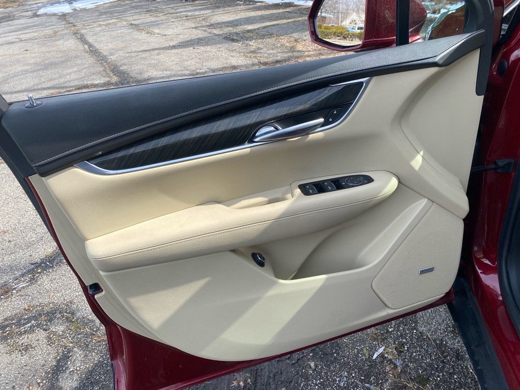 2018 Cadillac XT5 Image 10