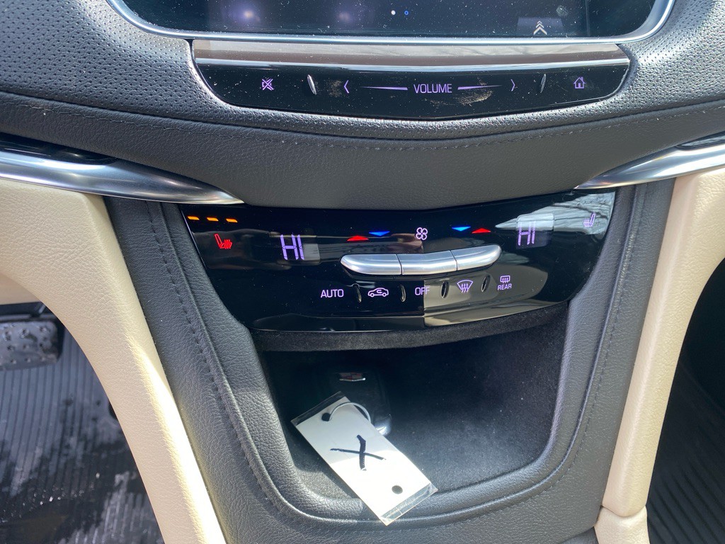 2018 Cadillac XT5 Image 15