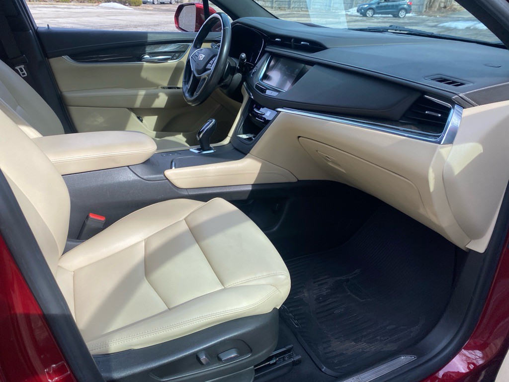 2018 Cadillac XT5 Image 24