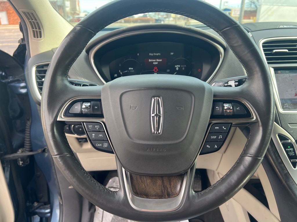 2019 Lincoln Nautilus Image 12