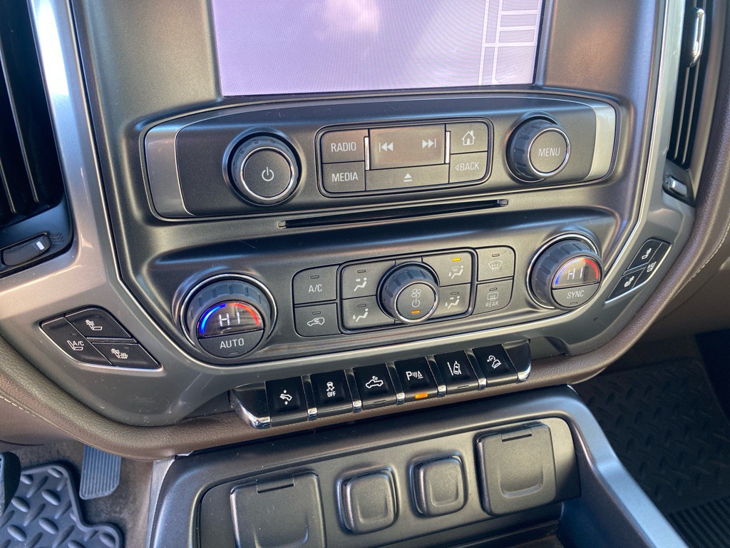 2015 Chevrolet Silverado 1500 Image 17