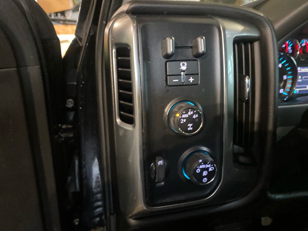 2016 Chevrolet Silverado 1500 Image 11