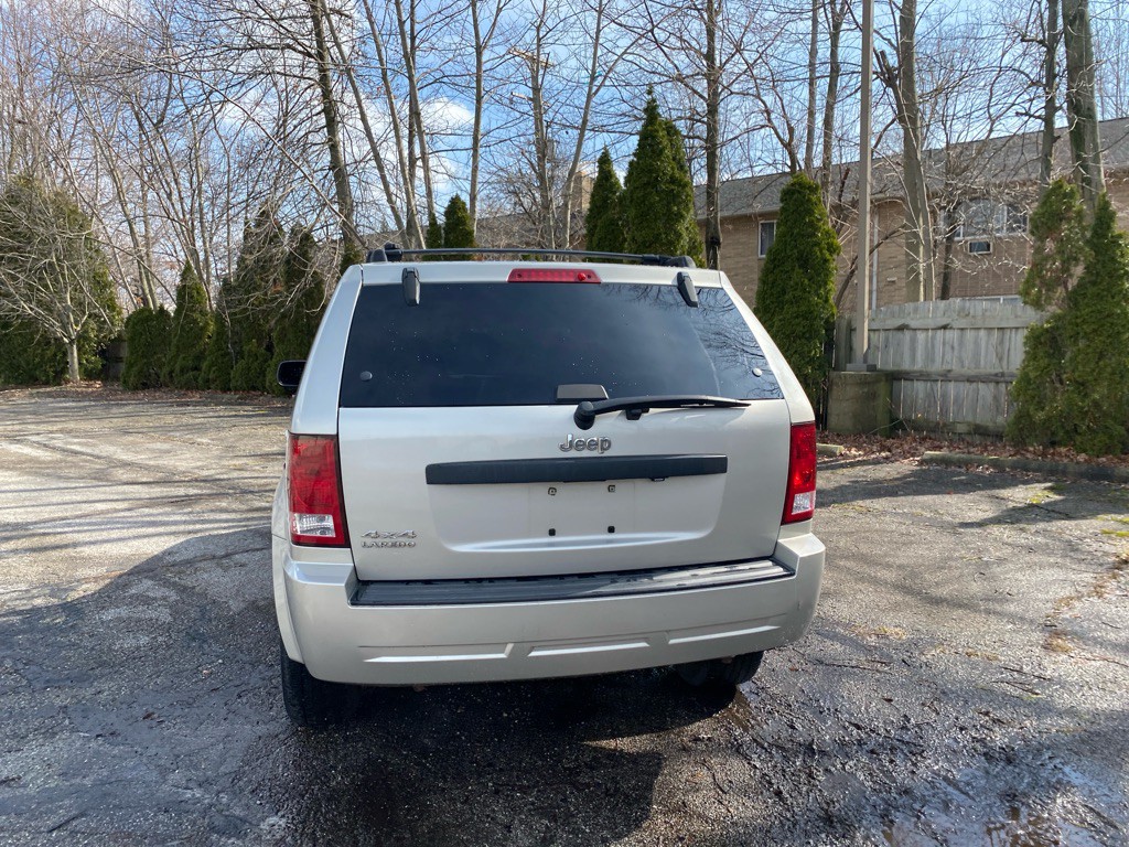 2008 Jeep Grand Cherokee Image 4
