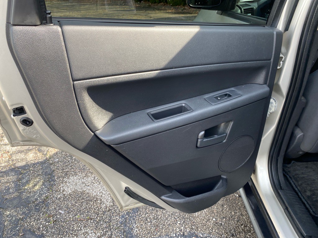 2008 Jeep Grand Cherokee Image 17