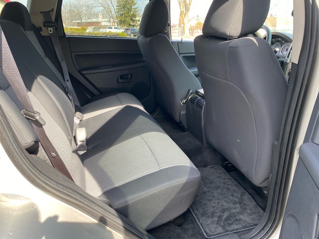 2008 Jeep Grand Cherokee Image 19