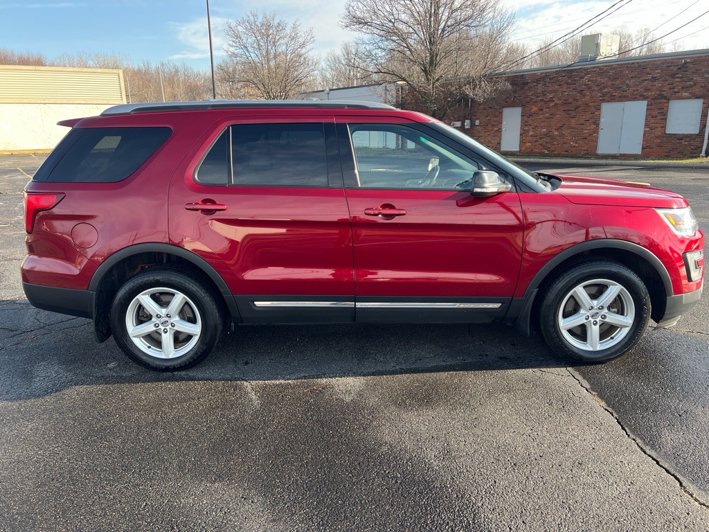 2016 Ford Explorer Image 6
