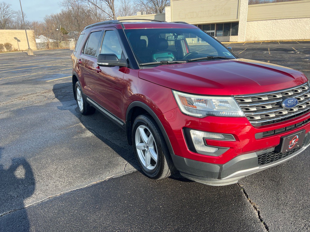 2016 Ford Explorer Image 7