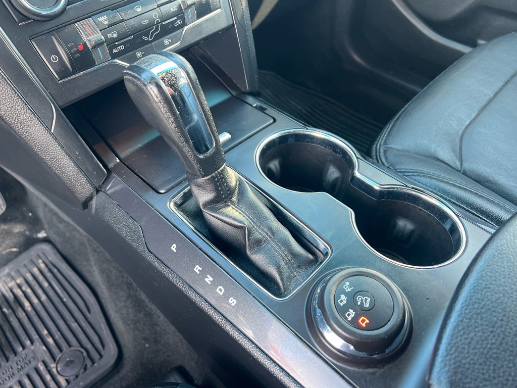 2016 Ford Explorer Image 15