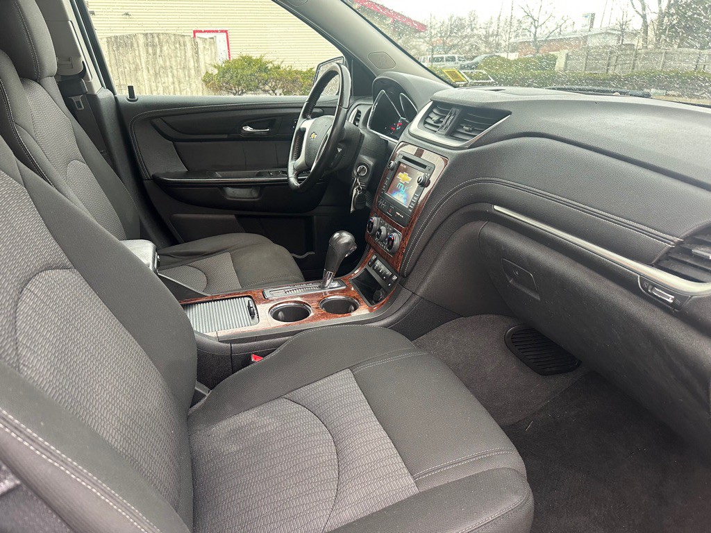 2013 Chevrolet Traverse Image 9