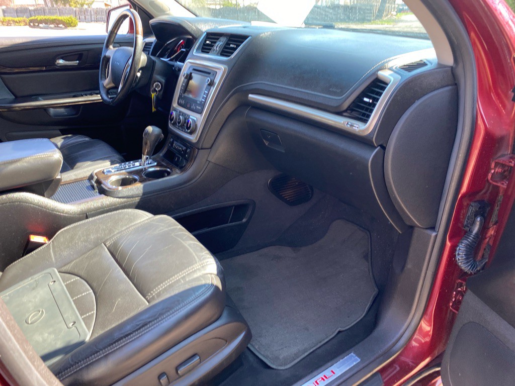 2016 GMC Acadia Image 27