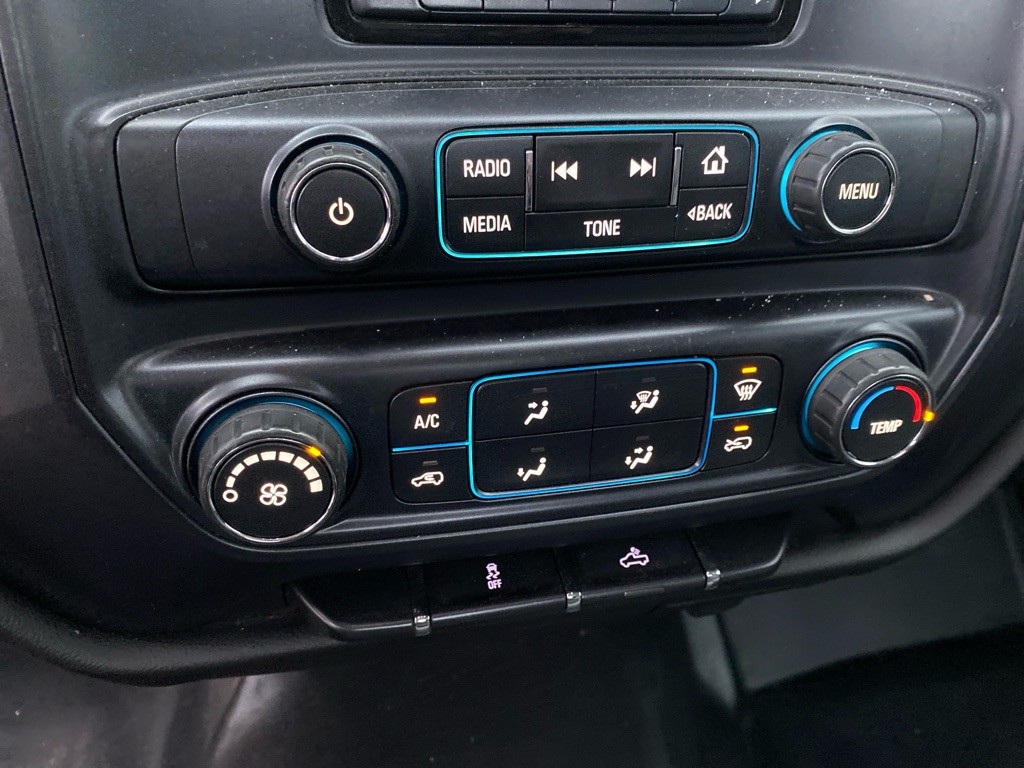 2015 Chevrolet Silverado 1500 Image 16