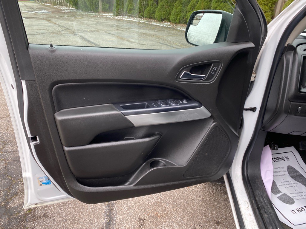 2015 Chevrolet Colorado Image 10