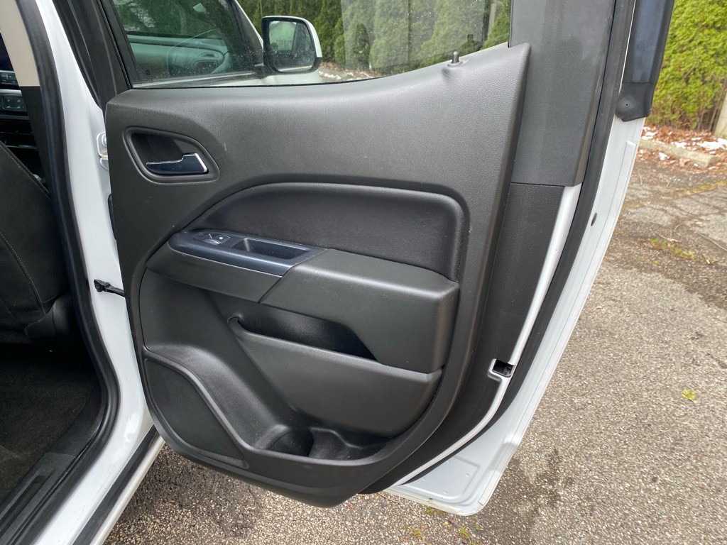 2015 Chevrolet Colorado Image 20
