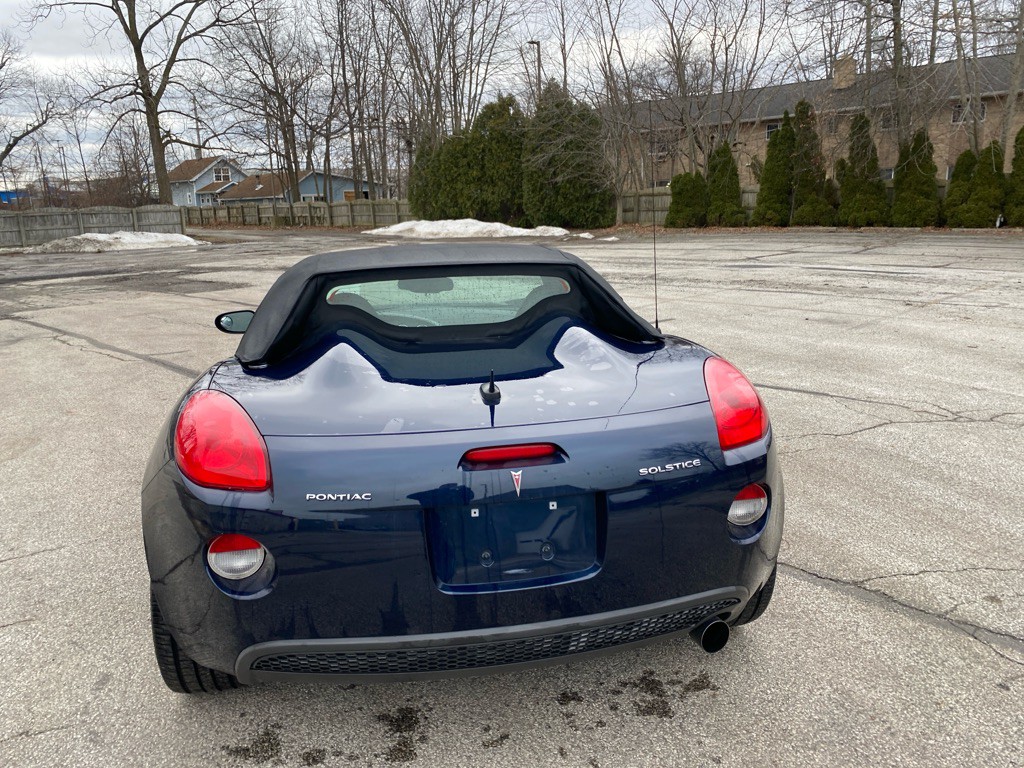 2006 Pontiac Solstice Image 4