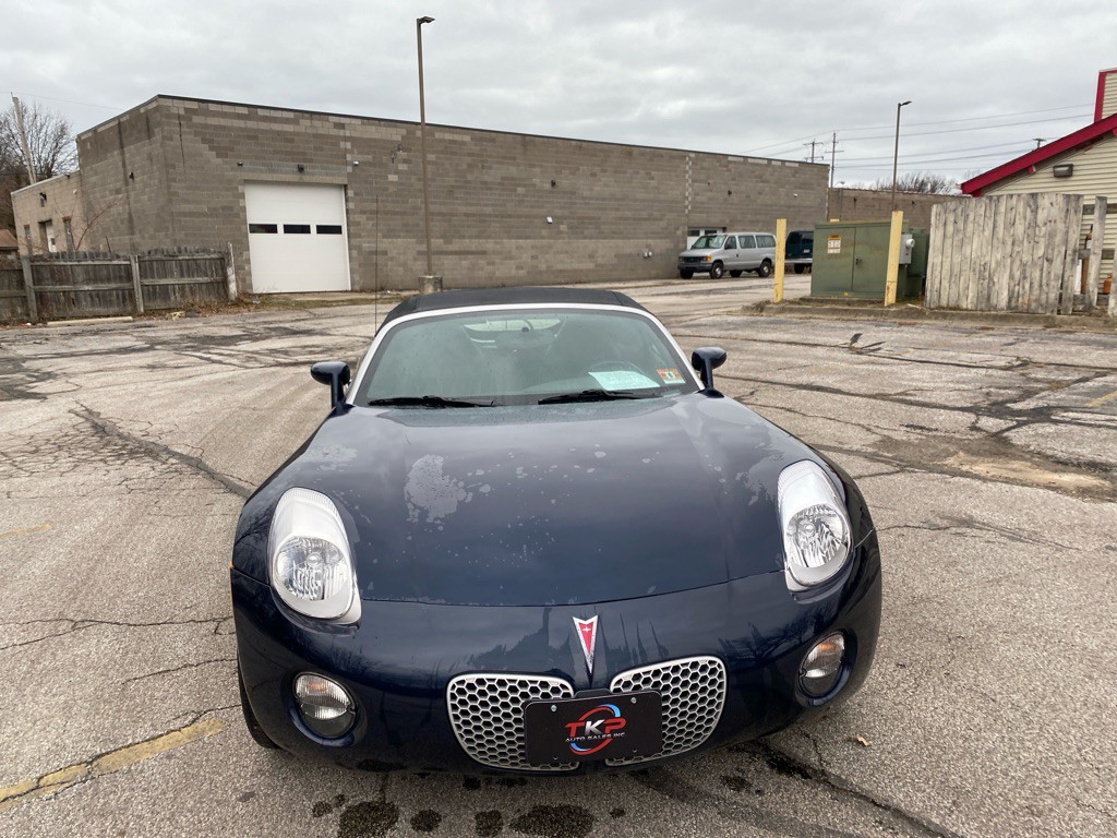 2006 Pontiac Solstice Image 8