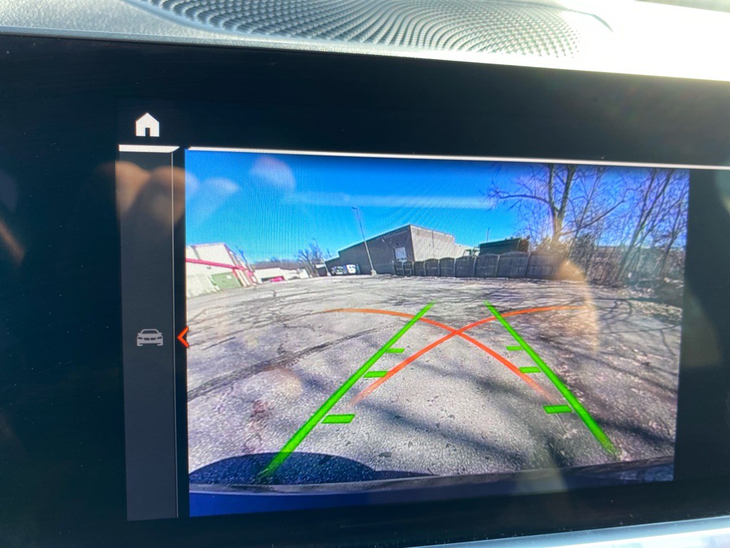 2021 BMW 3 Series Image 16