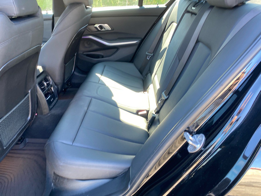 2021 BMW 3 Series Image 21