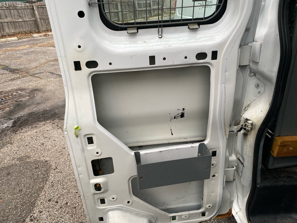 2016 Chevrolet Express Image 22