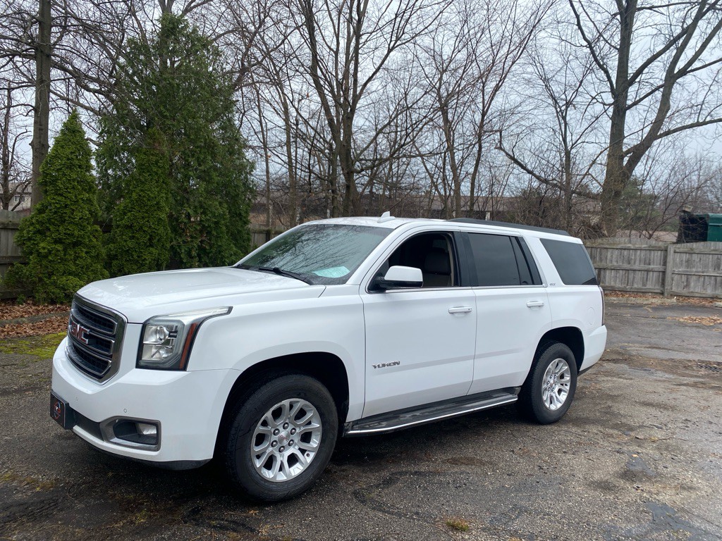 2015 GMC Yukon Image 1