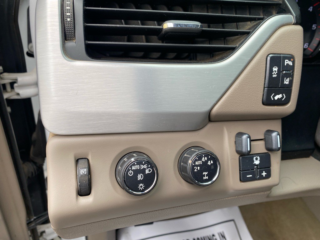 2015 GMC Yukon Image 11