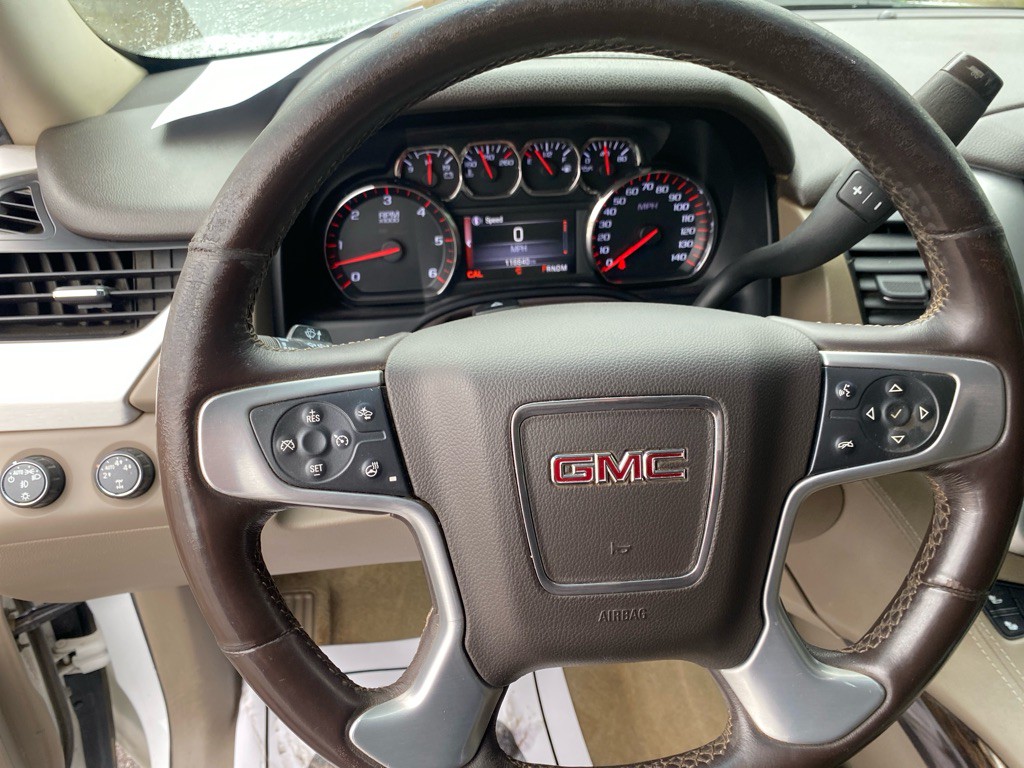 2015 GMC Yukon Image 12