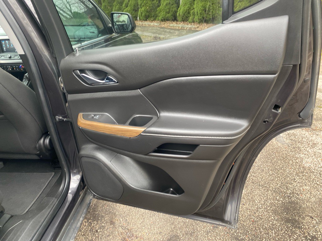 2019 GMC Acadia Image 25