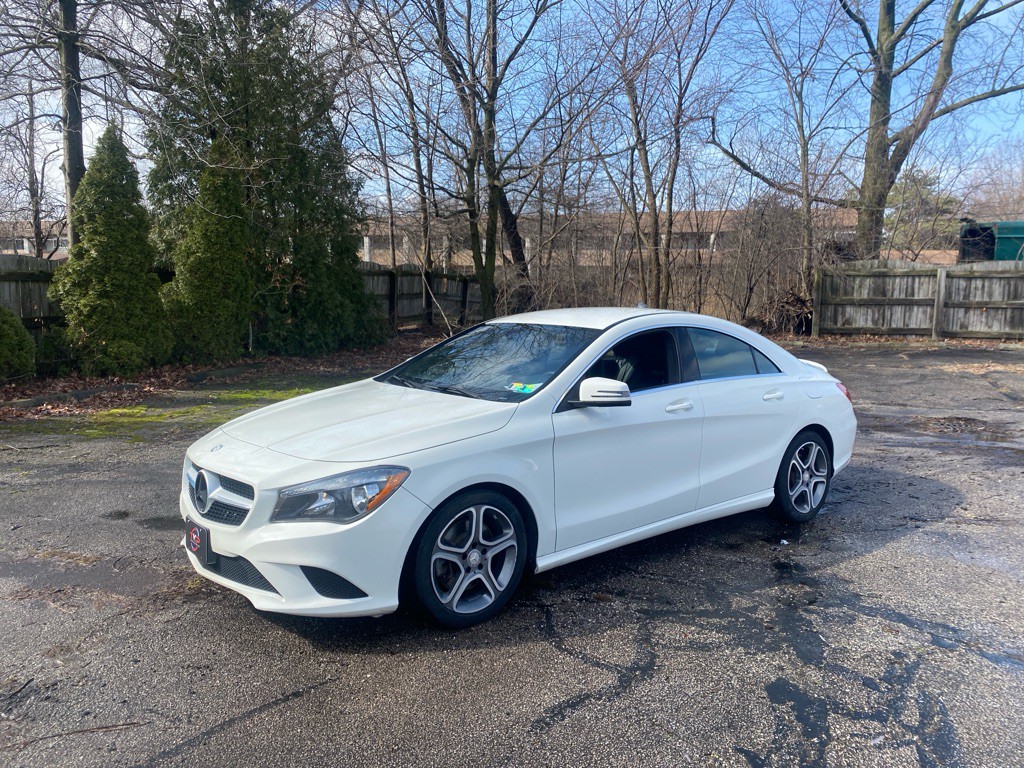 2014 Mercedes-Benz CLA-Class Image 1